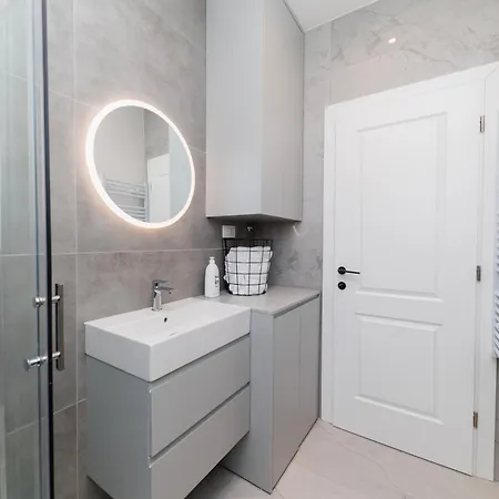 Iadera Terrace By Belmont Realty *