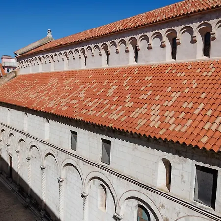 Iadera Terrace By Belmont Realty Διαμέρισμα