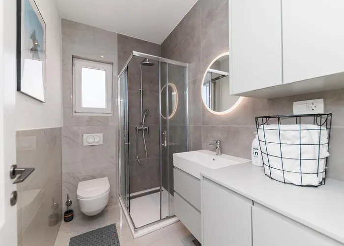 Iadera Terrace By Belmont Realty Ζαντάρ