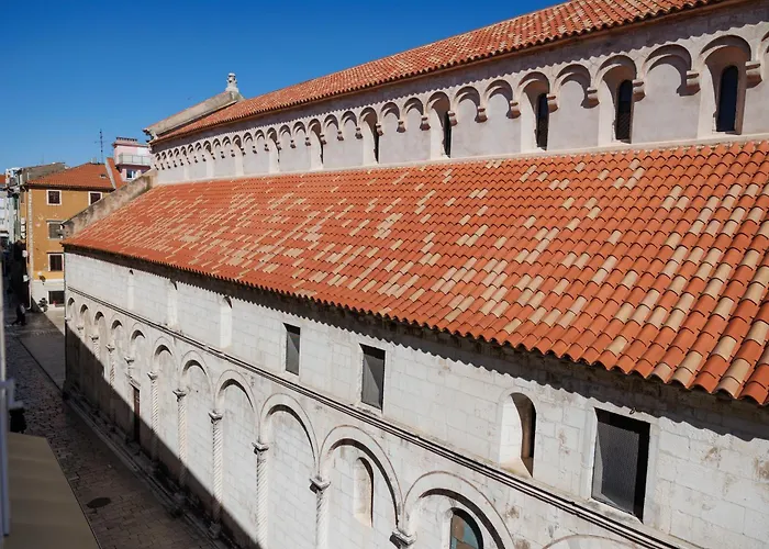 Iadera Terrace By Belmont Realty Διαμέρισμα